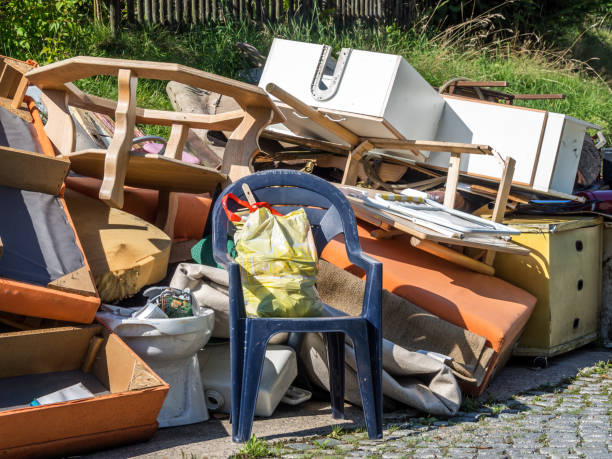 Best Commercial Cleanout Services  in Novato, CA